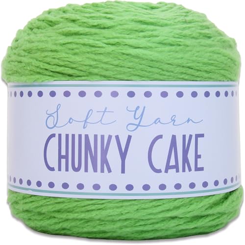 Image of ThreadArt Chunky Yarn Cake for Crochet #6, 300g /316 Yds, Green 04 | Soft super bulky #6 acrylic yarn cake for blankets, scarves, hats, crochet and knitting. Big 300g cake is machine washable.