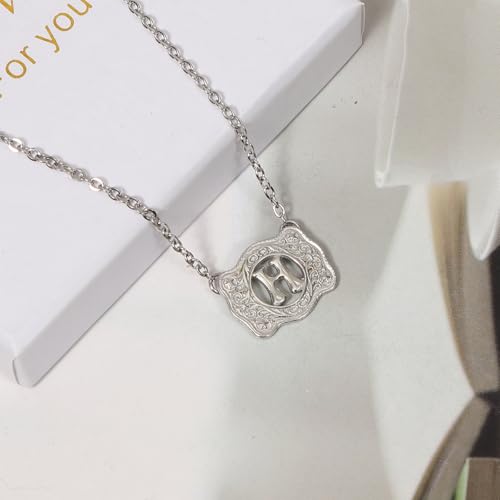 Belt Buckle Necklace Western Style Initial Letter Pendant Necklace, Decorative Belt Buckle Frame Design