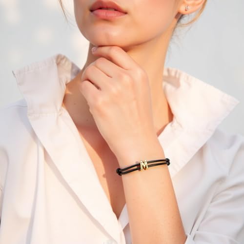 Pulsera artesanal ajustable de cuerda con inicial para mujeres y hombres miniatura 2