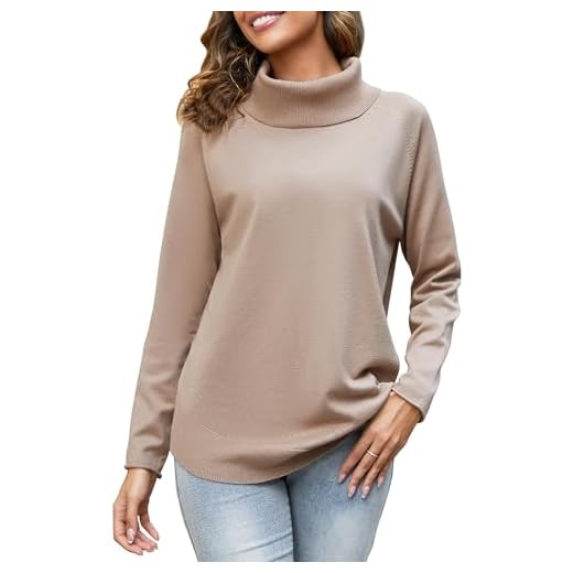 17+ Fall Outfit Ideas for Women That Always Look Stylish Oversized beige knit sweater