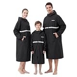 Entretien facile : notre poncho de bain est lavable en machine à basse température. Afin de préserver la qualité, nous vous recommandons de laver la robe de séchage aussi rarement que possible. Pour nettoyer les taches, il suffit de l'essuyer avec un chiffon humide.