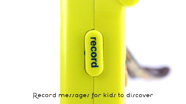 B. toys - Hellophone - Rouge - Téléphone à Bascule interactif - Lumières et Sons - Téléphone Jouet pour Enfants - 18 Mois et B. toys - Hellophone - Rouge - Téléphone à Bascule interactif - Lumières et Sons - Téléphone Jouet pour Enfants - 18 Mois et