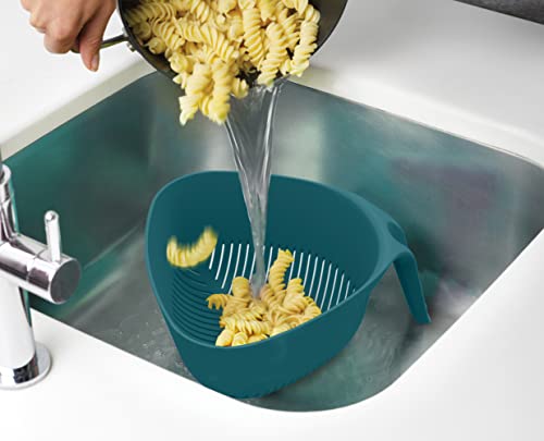 Colador para alimentos con esquinas de fácil vaciado para evitar derrames 8