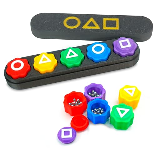 TANTI NOMI, STESSO DIVERTIMENTO: Questo gonggi set, anche chiamato gonggi gioco coreano, gonggi korean, gonji game, gong gi gioco, gong-gi gioco, dadi gonggi, dadi gong gi, goongi gioco coreano o gongii set, mantiene la sua essenza in ogni versione.