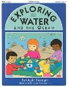 Paperback Totline Exploring Water and the Ocean (Science) Book