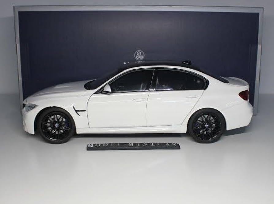304-035 ノレブ 1/18 BMW M3 Competition 2017