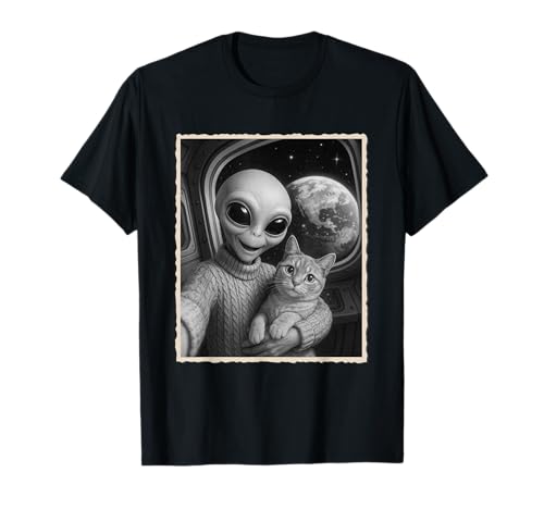 Selfie extraterrestre avec chat, OVNI et photo de la terre, extraterrestre drôle T-Shirt