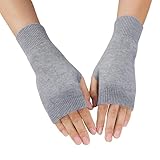 Les gants thermiques d'hiver pour femme sont des produits chauds d'hiver adaptés à diverses activités telles que les sports de plein air, la saisie sur un clavier, la conduite, etc. Tout en gardant les doigts flexibles et chauds, ils sont également des cadeaux idéaux pour Noël, la Saint-Valentin, Thanksgiving, les anniversaires, les fêtes à thème et d'autres occasions pour la famille et les amis.
