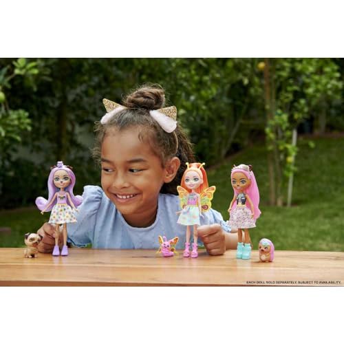 Enchantimals Dolls, City Tails Penna Pug Doll and Trusty Animal Friend, Small Doll with Removable Skirt and Accessories - Image 3