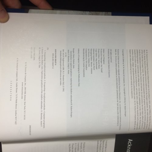 Introduction to Applied Geophysics: Exploring the Shallow Subsurface [With CDROM]