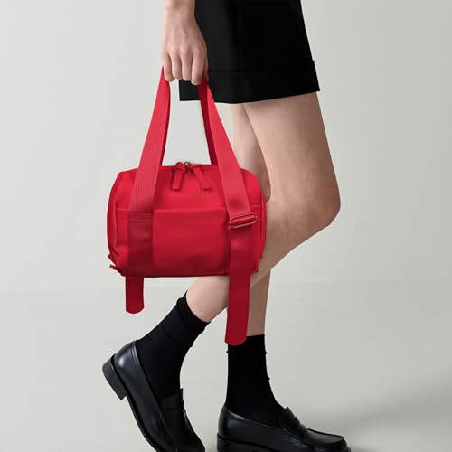 Image of FASTFAIRY Small Gym Shoulder Bag For Women: Black Purse Handbags - Millennials Gen Z Fitness Enthusiasts