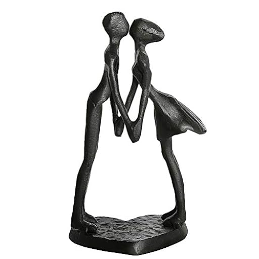 Aoneky Estatua de Pareja de Metal - Figura Decorativa de Parejas Novios Escultura de Hierro, Regalo para San Vanlentín Aniversario de Bodas Navidad, Decoración Romántica Moderna del Hogar Casa Oficina | Ya disponible en tu tienda friki favorita! En mundofriki.es!