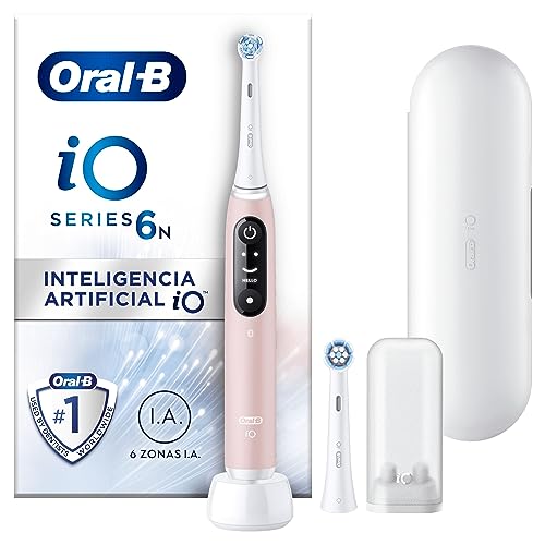 Oral-B iO 6N Cepillo de Dientes Eléctrico con Mango Recargable, 2 Cabezales y Estuche de Viaje, Diseñado por Braun, Regalos Originales para Mujer y Hombre - Rosa