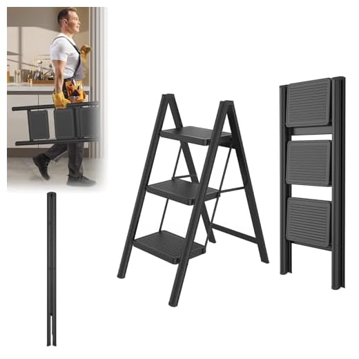 LARS360 Trapladder, 3 treden, inklapbaar, ladder van staal, antislip rubberen matten, verbrede treden, belastbaar tot 270 kg, voor huishouden, kantoor, garage, zwart