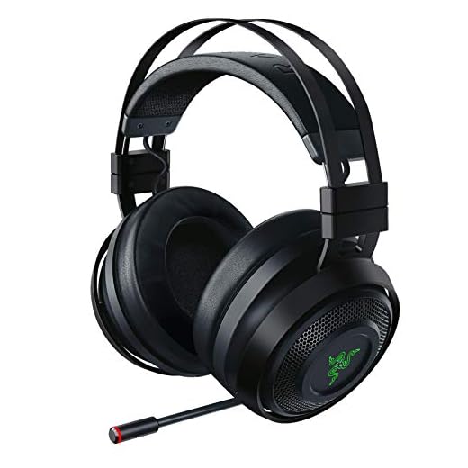 Razer Nari Ultimate Wireless 7.1 Surround Sound Gaming Headset: THX Audio & Haptic Feedback - Auto-Adjust Headband - Chroma RGB - Retractable Mic - For PC, PS4 - Classic Black