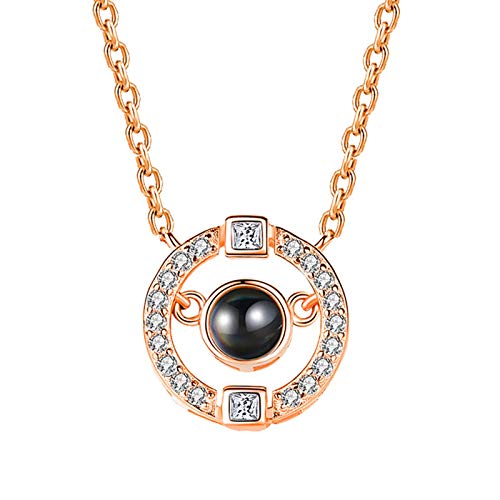 Collier Je t'aime en 100 langues, la finition ronde d'un bijou pour femme
