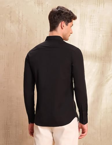 Image of U.s.Polo Association Men's Tailored fit Equestrian Aisle Theater Shirt