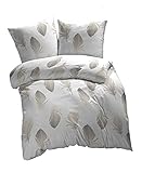 Sommer & Winter: Die Renforcé Bettwäsche ist optimal für den Sommer, Frühling und Herbst geeignet. Bei belieben ist sie natürlich auch als Ganzjahresbettwäsche verwendbar. Das hängt von Ihrem persönlichen Wärmempfinden ab, und von der verwendeten Bettdecke und deren Wärmestufe.