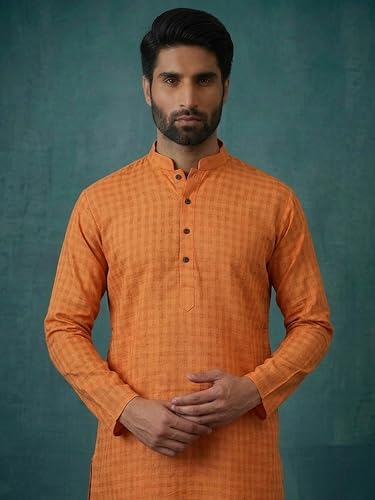 Image of SOJANYA Pastel Green Cotton Blend Kurta with Contrast Button Detailing