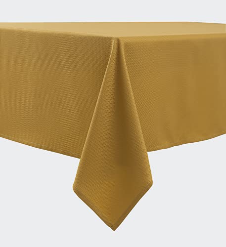 Biscaynebay Textured Fabric Tablecloths 60 X 84 Inches Rectangular, Gold Water Resistant Tablecloths For Dining, Kitchen, Wedding, Parties Etc. Machine Washable #TOP20