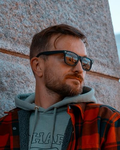 Pro Acme Polarized Square Sunglasses for Men Women,Trendy Sunglasses UV Protection2