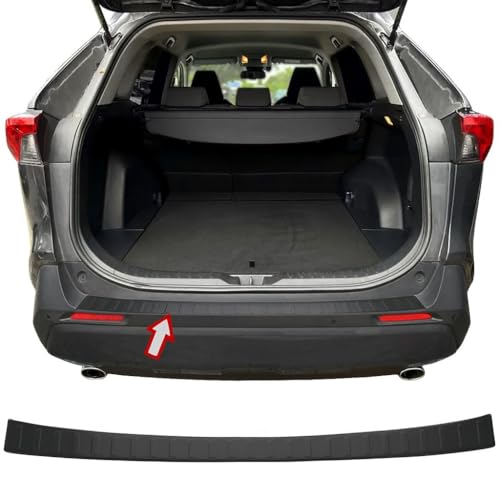 Protection seuil de chargement pour vos sorties en Toyota RAV4 5 avec bandes adhésives