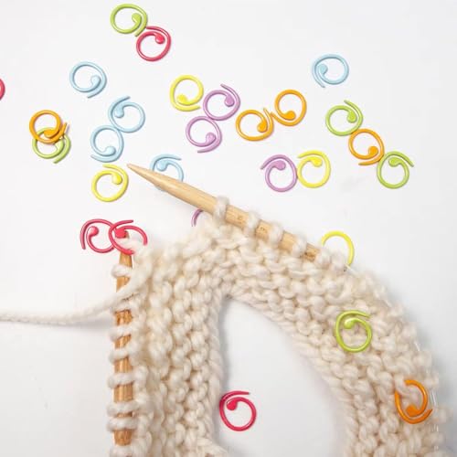 Image of Plastic Yarn Sewing Needle Darning Needles for Yarn Weaving Needles 30 Pcs Stitch Markers Colorful Crochet Stitch Markers for Knitting with Storage Box (Style 1)
