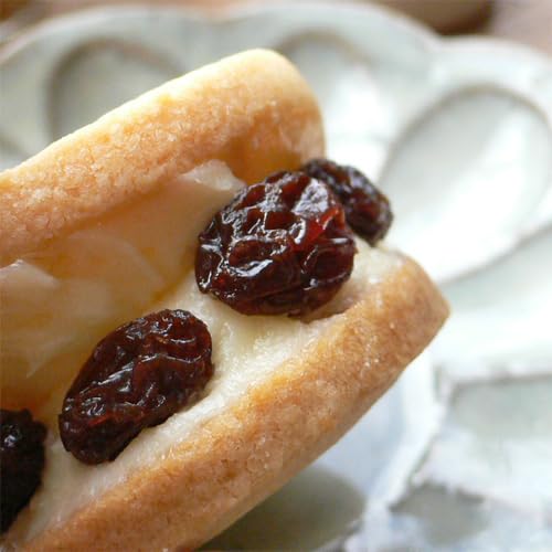 Sweets＆Booksキノシタ『レーズンバターサンド』