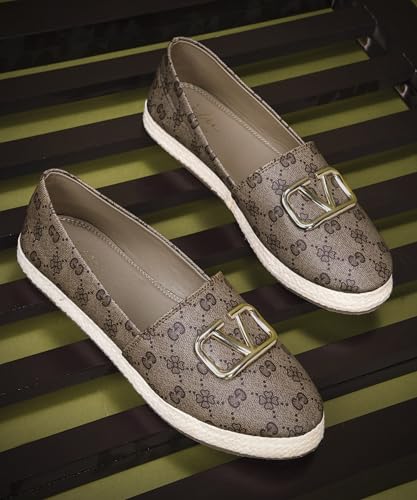 Image of JM LOOKS Women Slip On Platform Loafers with Buckle Detail Upper