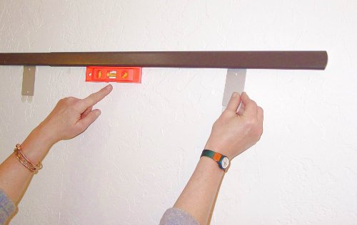 No See Ums Invisible Hanger A SLEEVE OR LOOPS ON THE BACK REQUIRED. For Quilts With Sleeves thumb #3