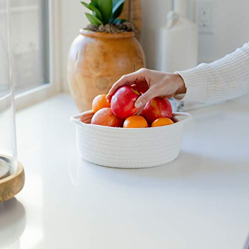 NaturalCozy Round Baskets Set of 5 (Off White)