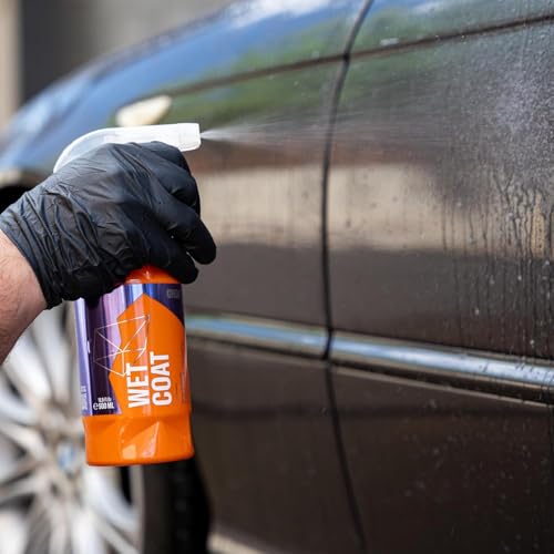 Image of GYEON Wet Coat 1000ml - Hydrophobic Ceramic Spray Coating for Cars - High Gloss Solutions for Your Car Paint Wheels and Glass - Spray On Rinse Off Easy DIY Use Formula