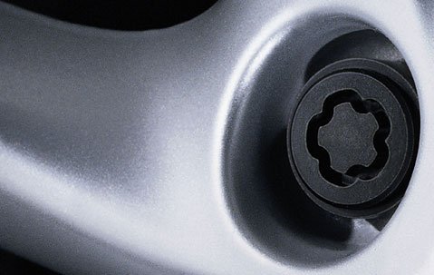 BMW - Bulloni di fissaggio ruote in lega, confezione da 4, adatti ai vari modelli (36 13 6 792 CPC849)