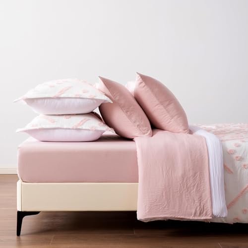 Image of Amazon Basics Kids' Pink Bedding Set, 7-Piece Jacquard Bed-in-a-Bag with Comforter, Fitted Sheet, Flat Sheet, Pillowcases, Pillow Shams, Deep Pocket 16 inch, All-Season, Pink Tufted, Full /Queen