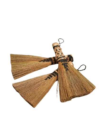 Cesteria Aparici Pack de 3 Escobillas decorativas de Mijo, Fibras Naturales, Parrilla Barbacoa, Estufa Leña, Aventador Hoguera, Soplillo (ESCOBA MIJO)