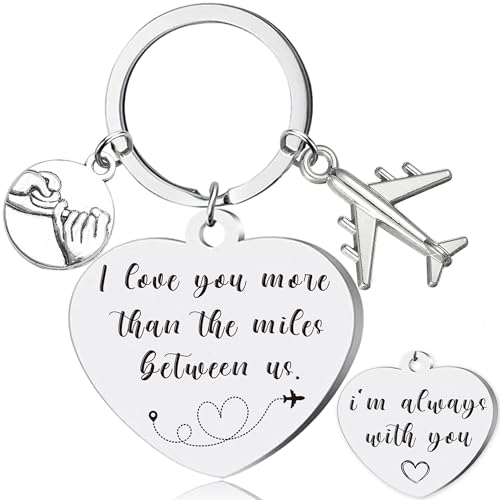 Long Distance Relationship Keychain Gift - Anniversary Couples Gift for Boyfriend Girlfriend, Romantic Keepsake for New Year