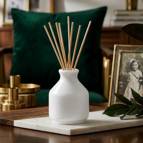 Image of Pure Source India Elegant Ceramic Reed Diffuser Pot - Decorative Aroma Diffuser Vase for Living Rooms, bedrooms, bathrooms, Offices, and entryways (White)