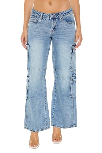 Forever 21 Women's Low-Rise Wide-Leg Cargo Jeans2