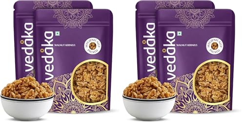 Image of Amazon Brand - Vedaka Premium Walnut Kernels | 1 Kg | Dried Walnut Without Shell | Natural Akhrot Giri | Delectable And Crunchy | Healthy Snack | Pack Of 4, Each 500 G