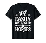 Photo Gallery horse girl easily distracted by horses horseback riding farm maglietta Photo Gallery horse girl easily distracted by horses horseback riding farm maglietta
