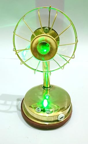 Ventilateur de table pour oublier la chaleur avec élégance vintage dorée