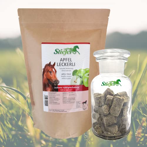 Stiefel Apfelleckerli für Pferde, getreidefreies, gesundes Leckerli mit Apfelgeschmack zur schmackhaften Belohnung, ideales Leckerli für Freizeit-, Sport-, Leistungs- & Zuchtpferden, 1kg