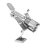 DIMENSIONES: Una vez completado el rompecabezas de metal, la maqueta medirá 7.6 x 5.1 x 6.4 cm. Referencia: MMS093