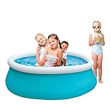 Altura suficiente: con altura suficiente, la piscina permite la entrada de agua suficiente.