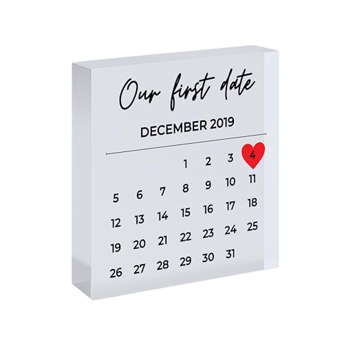 Personalized Calendar Gift – Romantic Present, Wedding Gifts, Gift for