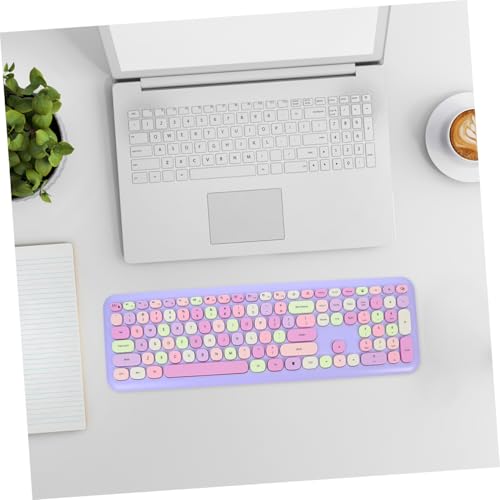 Teclado y ratón inalámbricos para eliminar cables en el escritorio de oficina 5