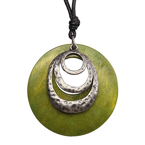 GelConnie Boho Necklaces for Women Leather Wood Necklace Bohemia Leather Necklace Green Pendant Necklace Vintage Choker
