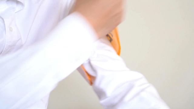 オリジナル 腕章 製作所　デザインB Amazon.co.jp: 【ピカワン】ワンタッチ腕章「研修中」クリップ式