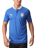 Die offizielle Replica-Kollektion der italienischen Fußball-Nationalmannschaft mit offiziellem FIGC-Emblem.