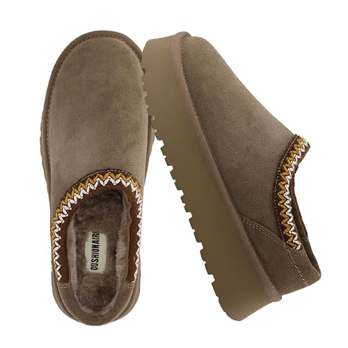 CUSHIONAIRE Kabuki Platform Boots